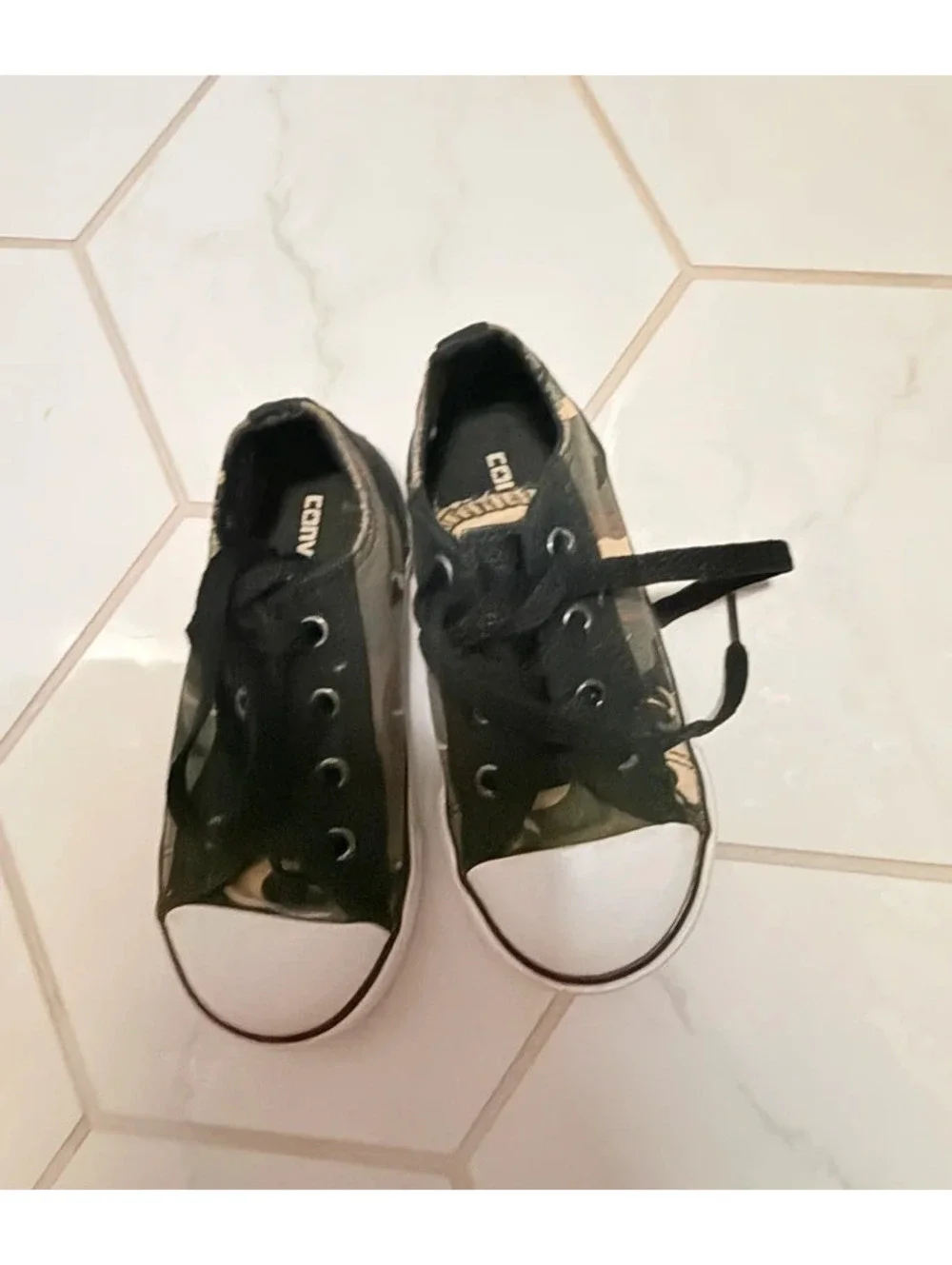 Camouflage converse shoes 8c